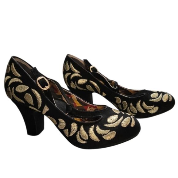 Miss L Fire Garland Stitched T-Straps - Picture 1 of 5